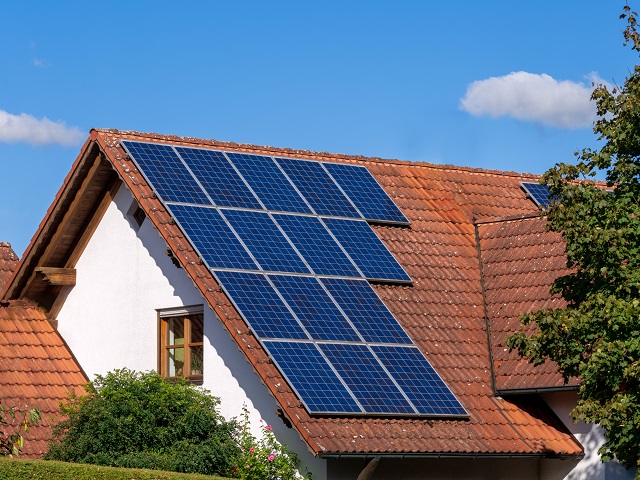 Hybridní systém instalace fotovoltaické elektrárny